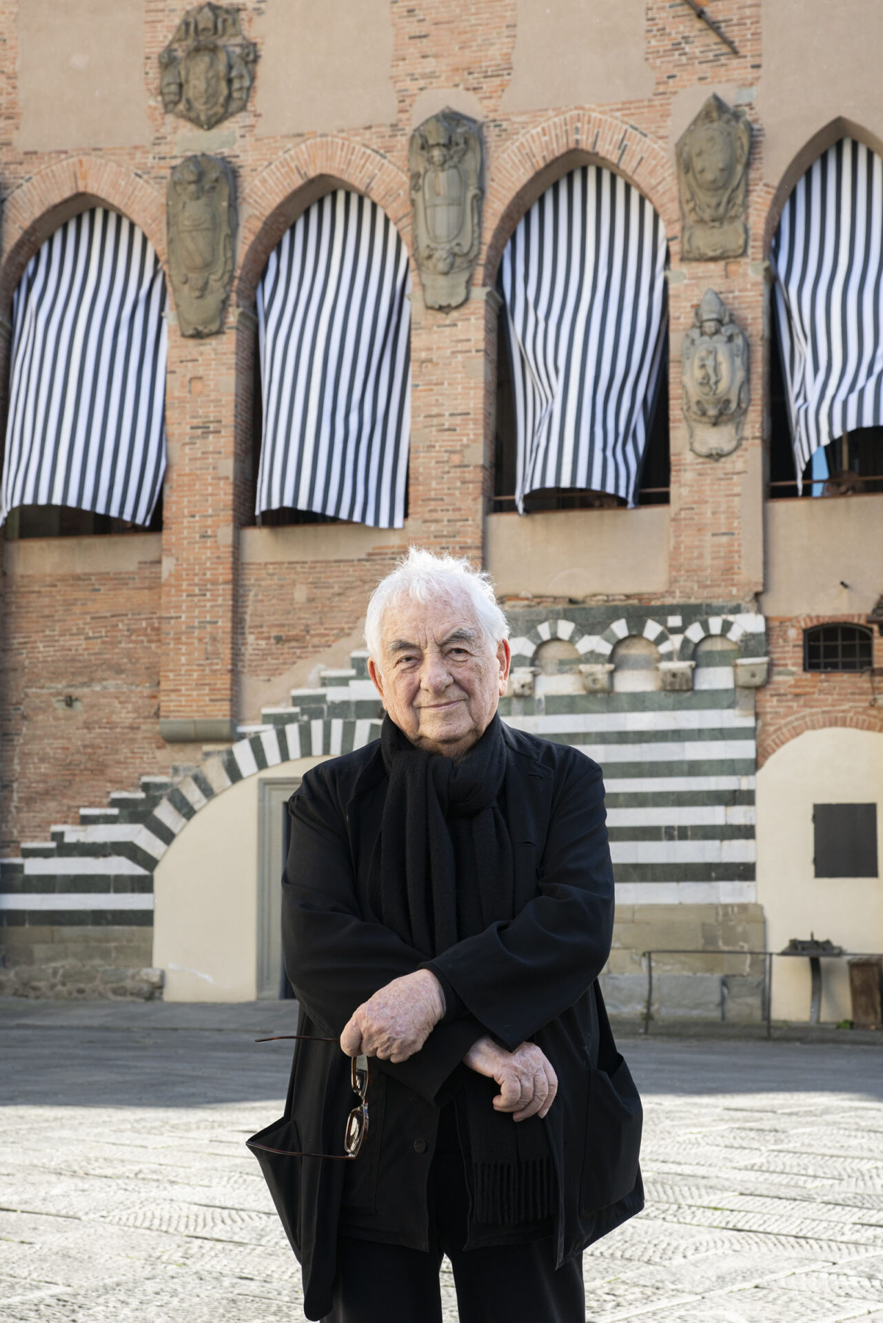 8 marzo – 27 luglio 2025 Daniel Buren a Pistoia 